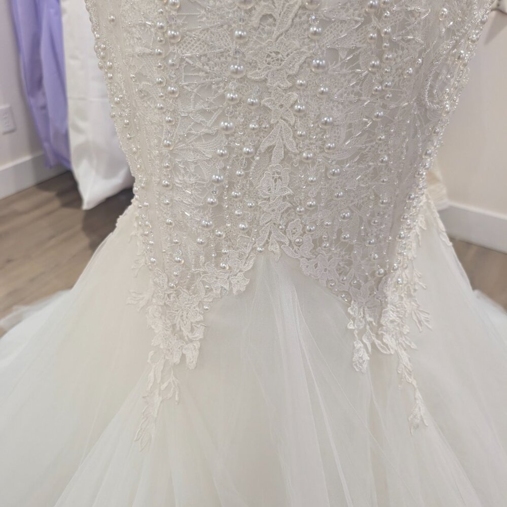 Justin Alexander 9784 Size 16 Ivory/Pearl - Picture 7 of 14